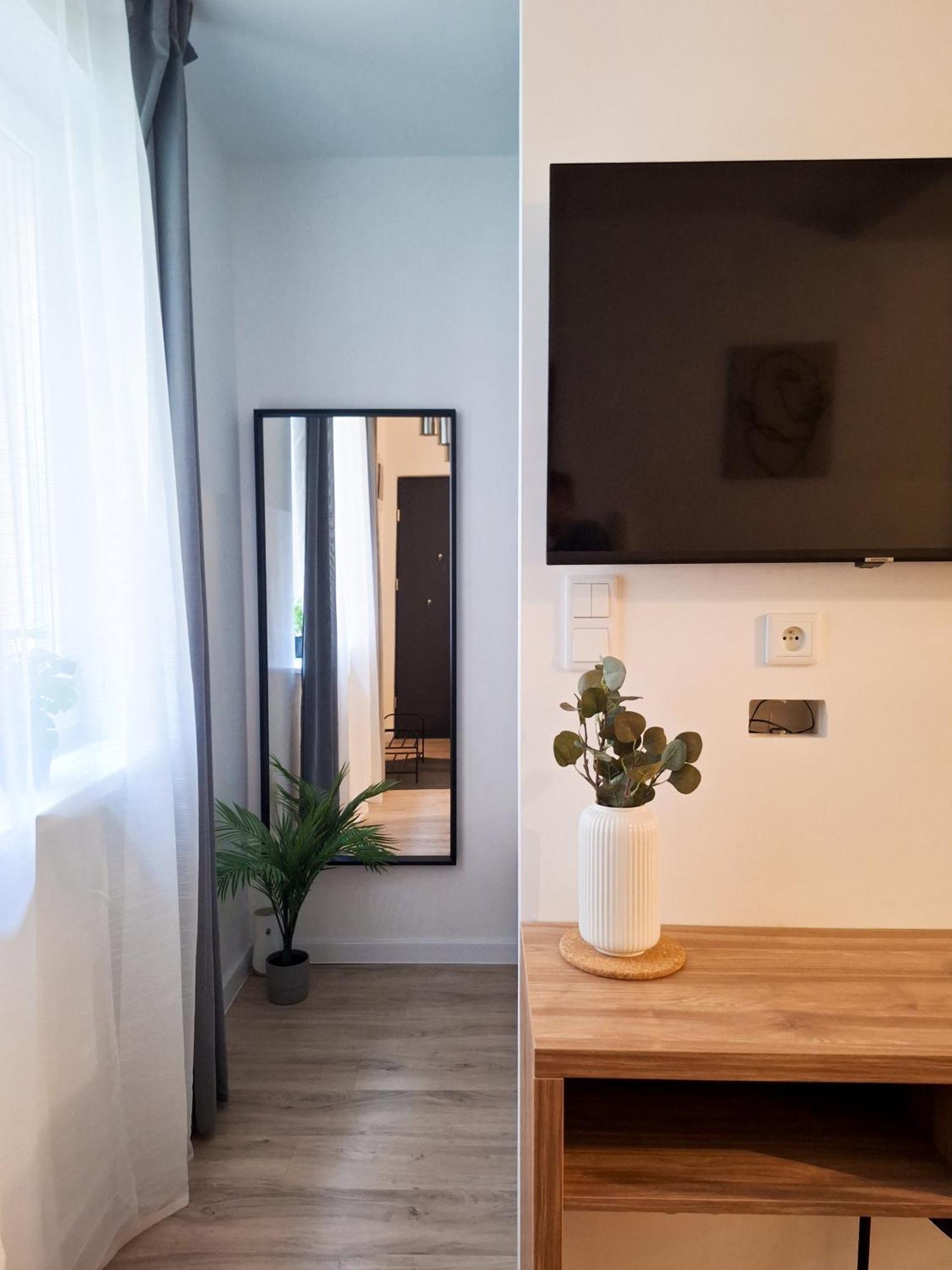 Cozy Studio For Couples - Cracow City Heart Krakkó Kültér fotó